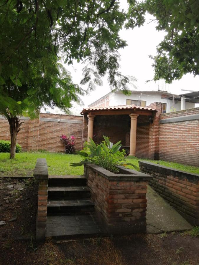 Hotel Quinta Del Descanso Cuautla  Exterior photo